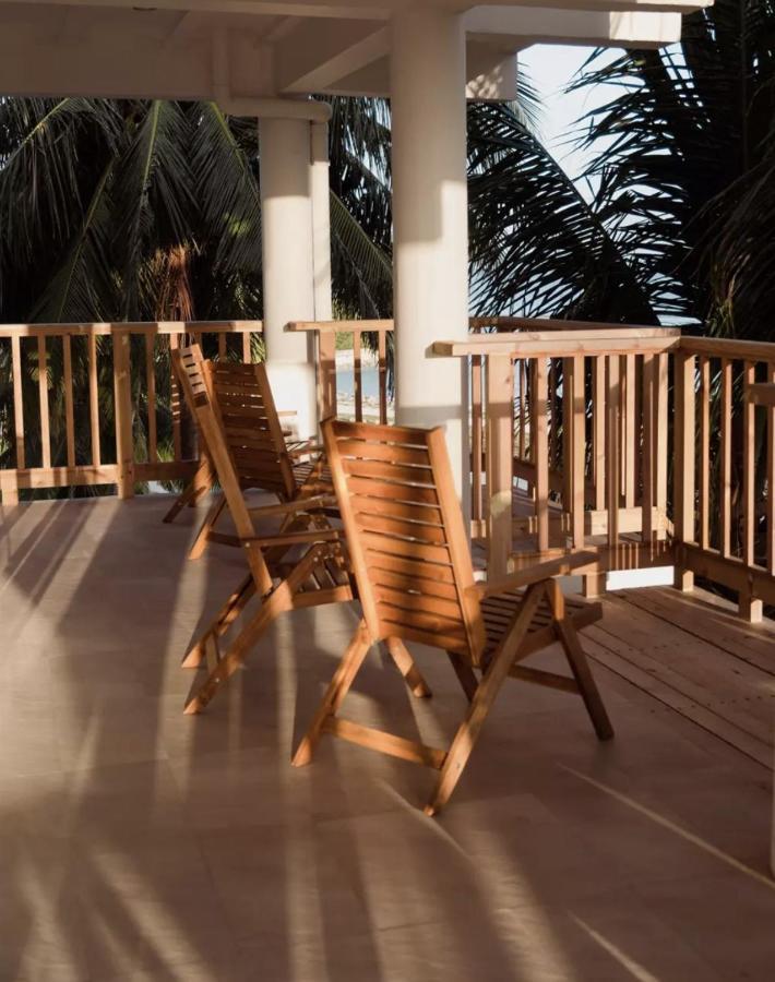 Coral Inn Thulusdhoo Exterior foto
