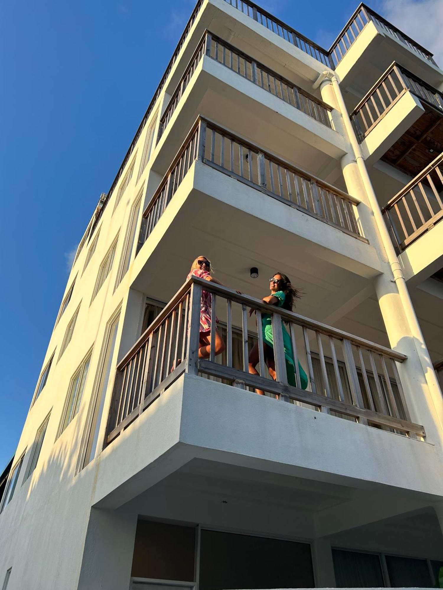Coral Inn Thulusdhoo Exterior foto